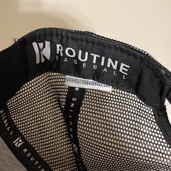 Men’s Routine Baseball black hat - Picture 7 of 8